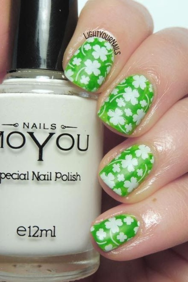 ناخن با طرح شبدر