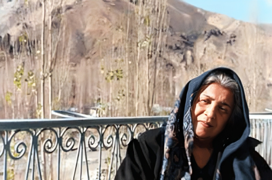 پروین دولت آبادی 