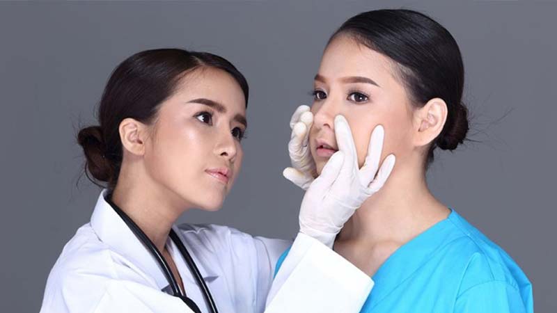 اهمیت انتخاب پزشک در افزایش وزن بعد از عمل بینی