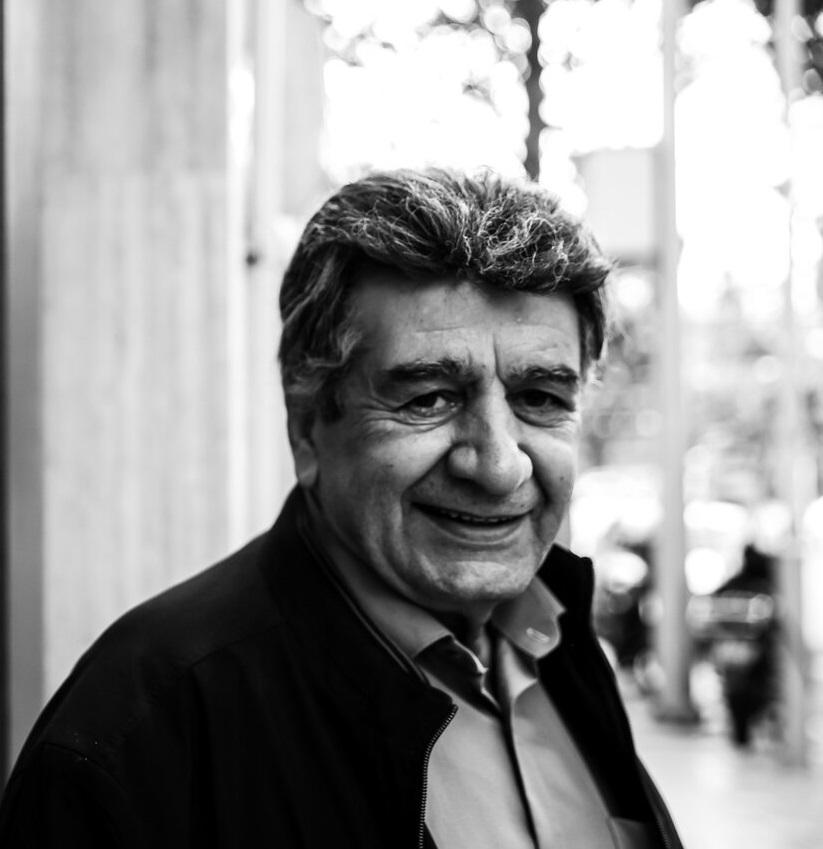 منوچهر والی زاده