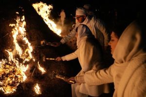 جشن سده جشن سده کرمان جشن سده در تهران جشن سده یزد جشن سده زرتشتیان جشن سده ۱۴۰۳ جشن سده در ایران باستان