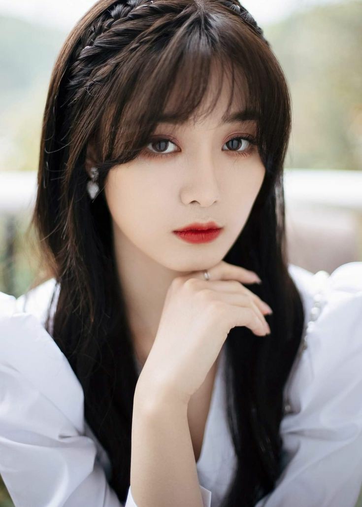 مدل مو زیر شال برای صورت گرد