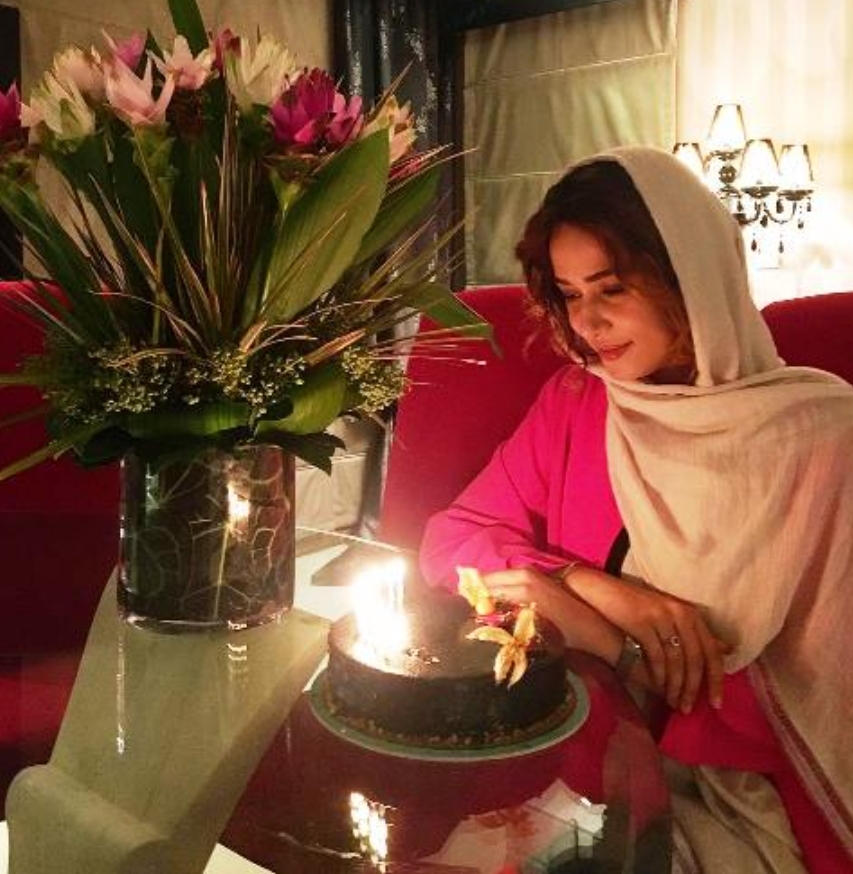 تولد پریناز ایزدیار