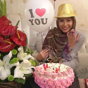 تولد فریبا نادری