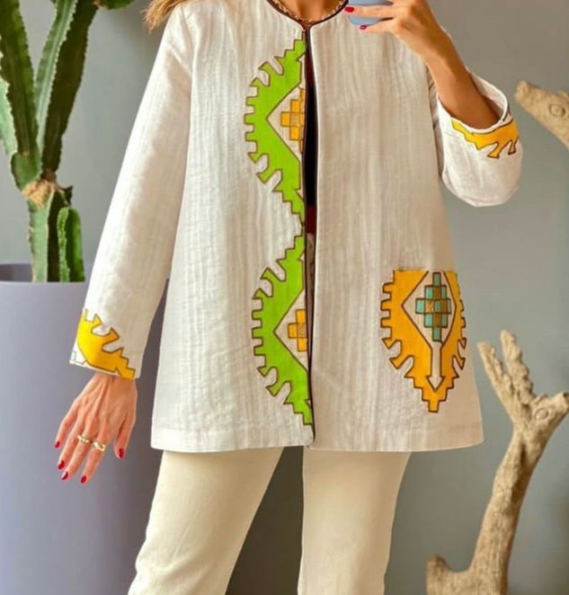 مانتو بهاره کوتاه 
استایل بهاری اسپرت