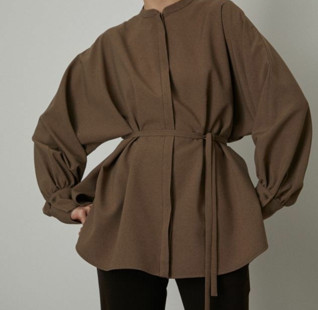 مانتو بهاره کوتاه 
استایل بهاری اسپرت