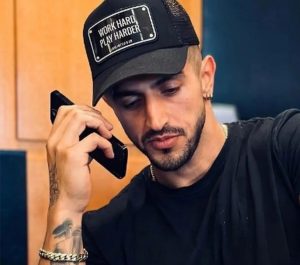 بیوگرافی آیسان اسلامی