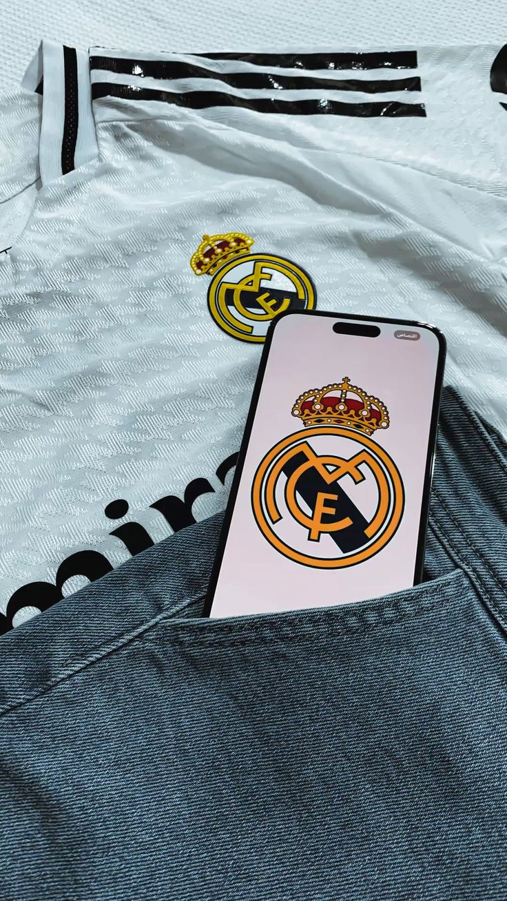 والپیپر لوگو رئال مادرید