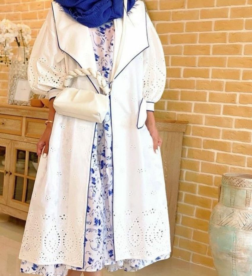 مدل مانتو تابستانی با پارچه نخی
مانتو تابستانه جلو بسته
مانتو تابستانه کوتاه
مانتو تابستانی شیک
مدل مانتو شیک و باکلاس
مدل مانتو تابستانی امسال