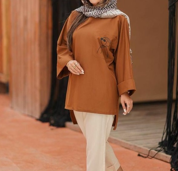 مدل مانتو تابستانی با پارچه نخی
مانتو تابستانه جلو بسته
مانتو تابستانه کوتاه
مانتو تابستانی شیک
مدل مانتو شیک و باکلاس
مدل مانتو تابستانی امسال