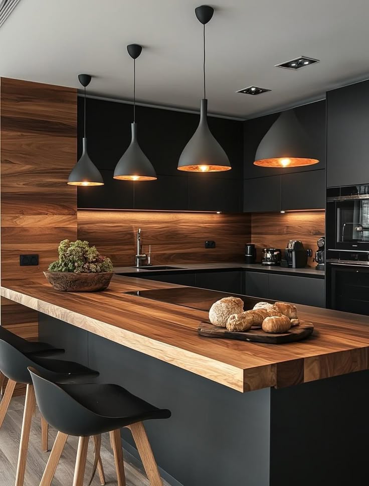 کابینت آشپزخانه مشکی چوبی