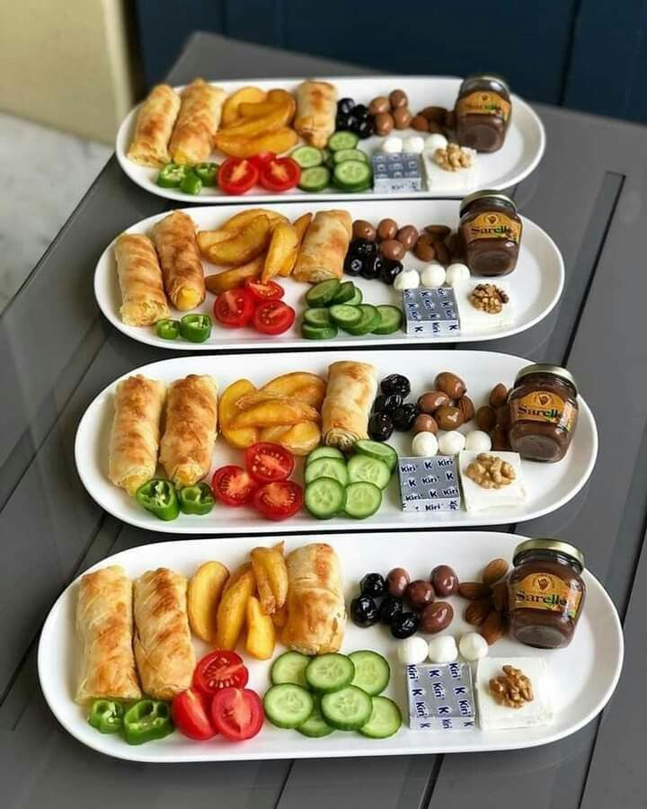 چیدمان و تزیین میز صبحانه