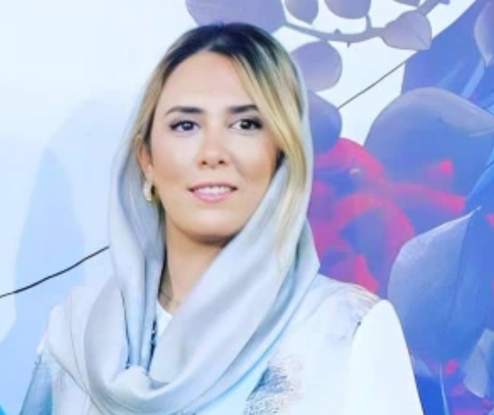 غزال رجبیان بیوگرافی