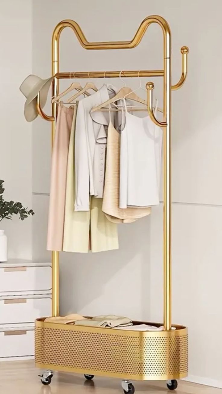چوب لباسی مینیمال