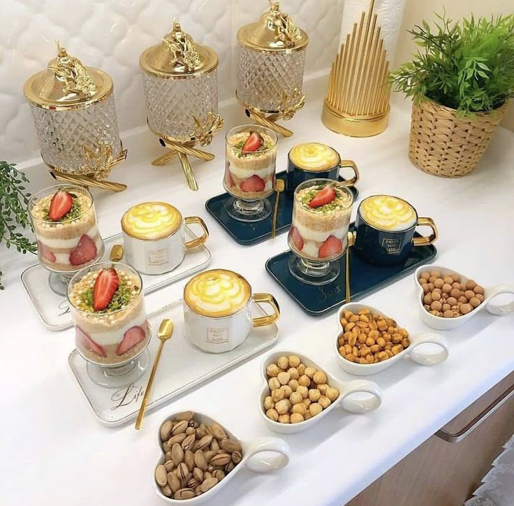 چیدمان میز پذیرایی