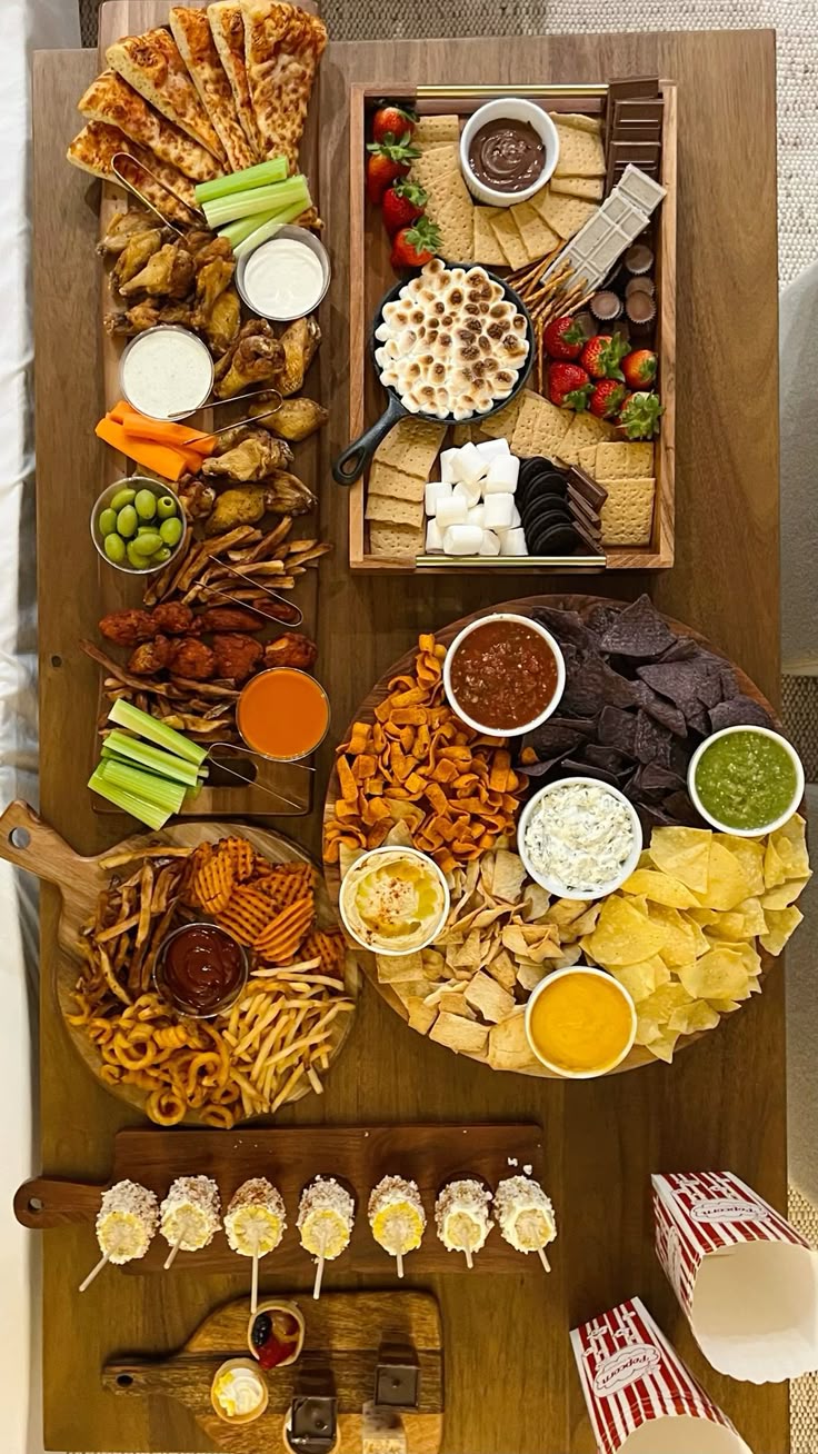 چیدمان میز پذیرایی