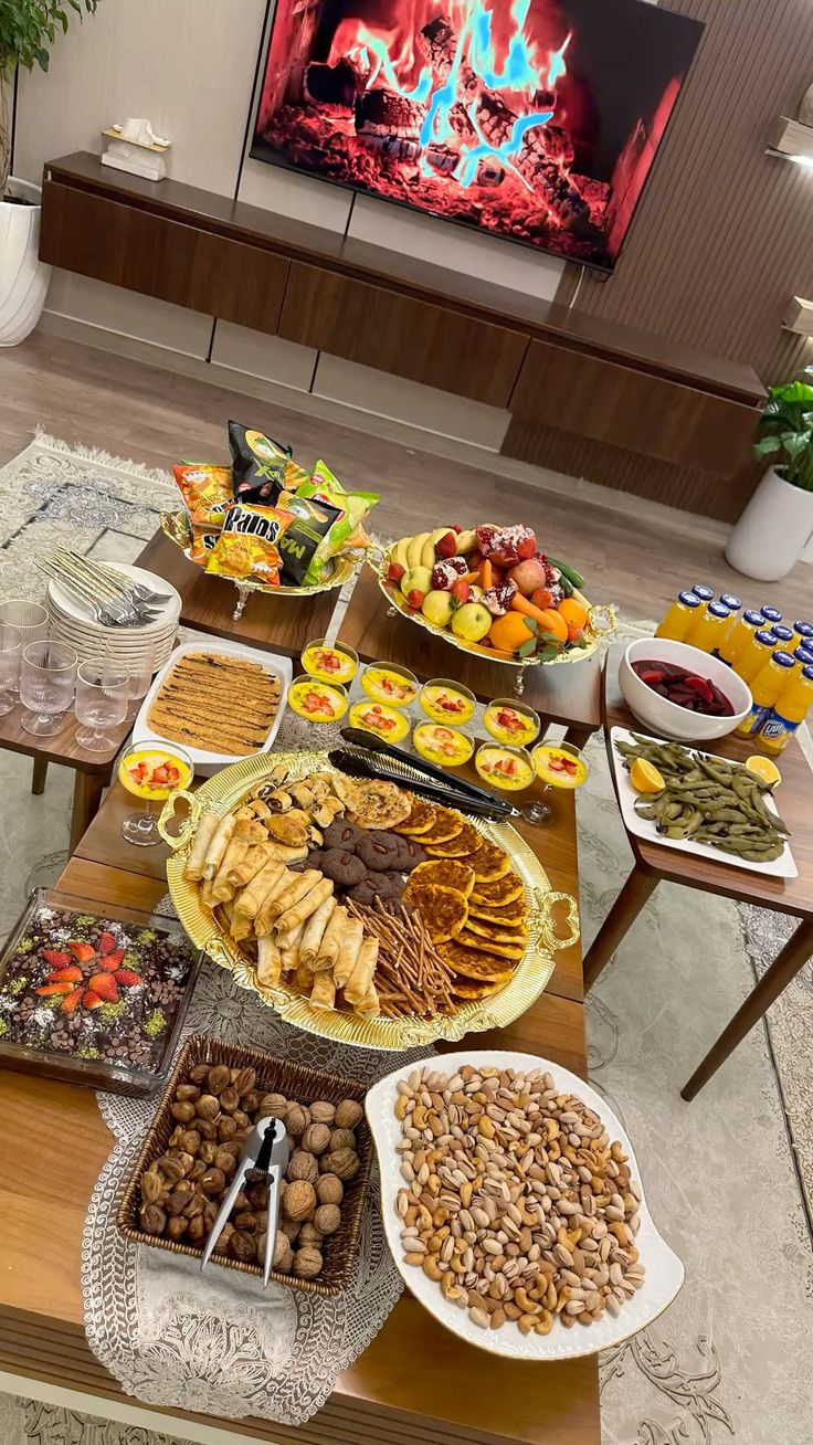 چیدمان میز پذیرایی