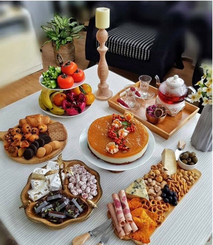 چیدمان میز پذیرایی