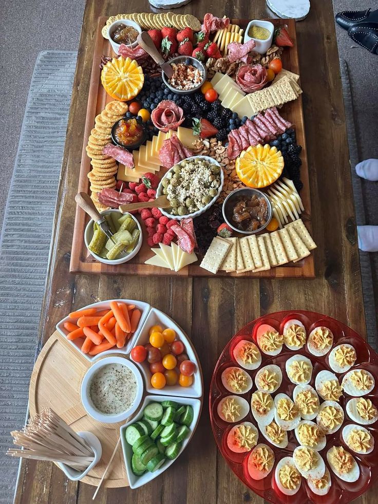 چیدمان میز پذیرایی