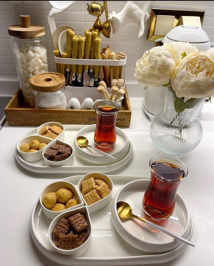 چیدمان میز پذیرایی