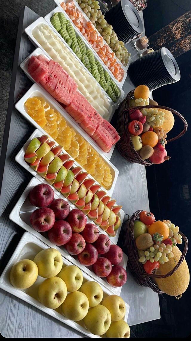 چیدمان میز پذیرایی