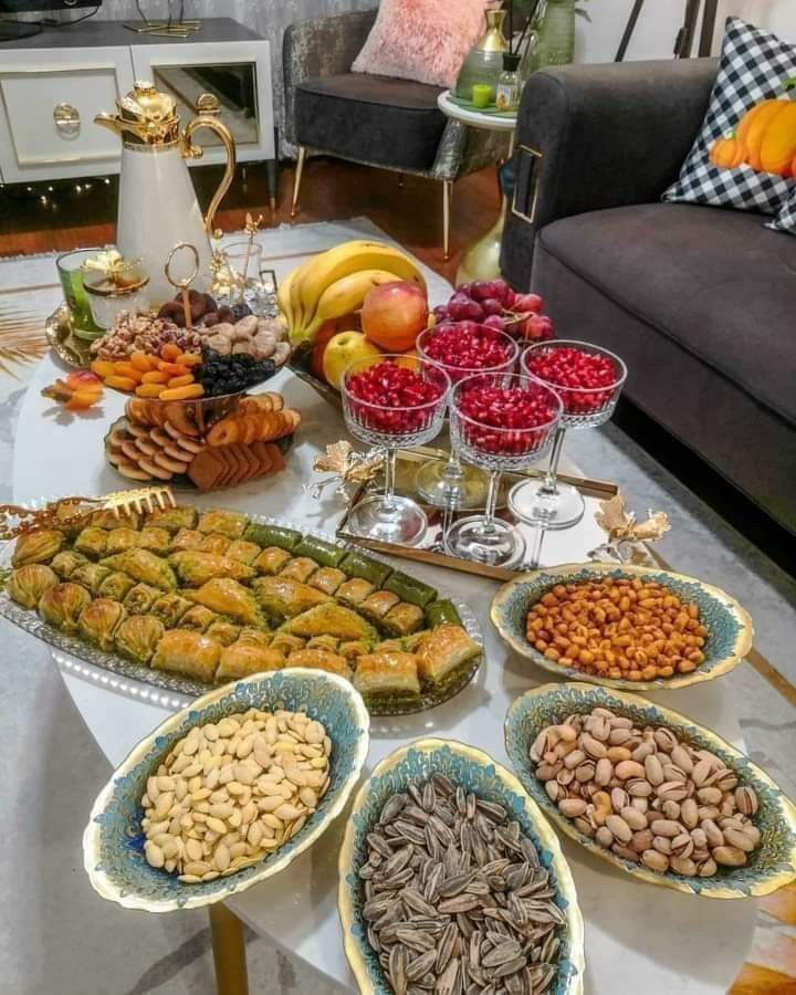 چیدمان میز پذیرایی