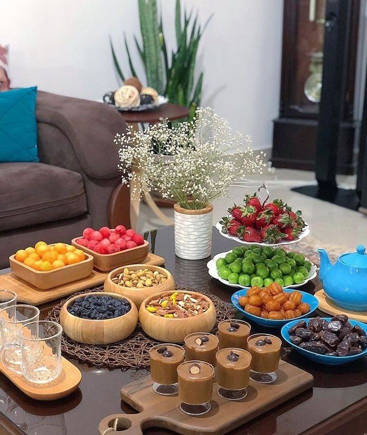 چیدمان میز پذیرایی