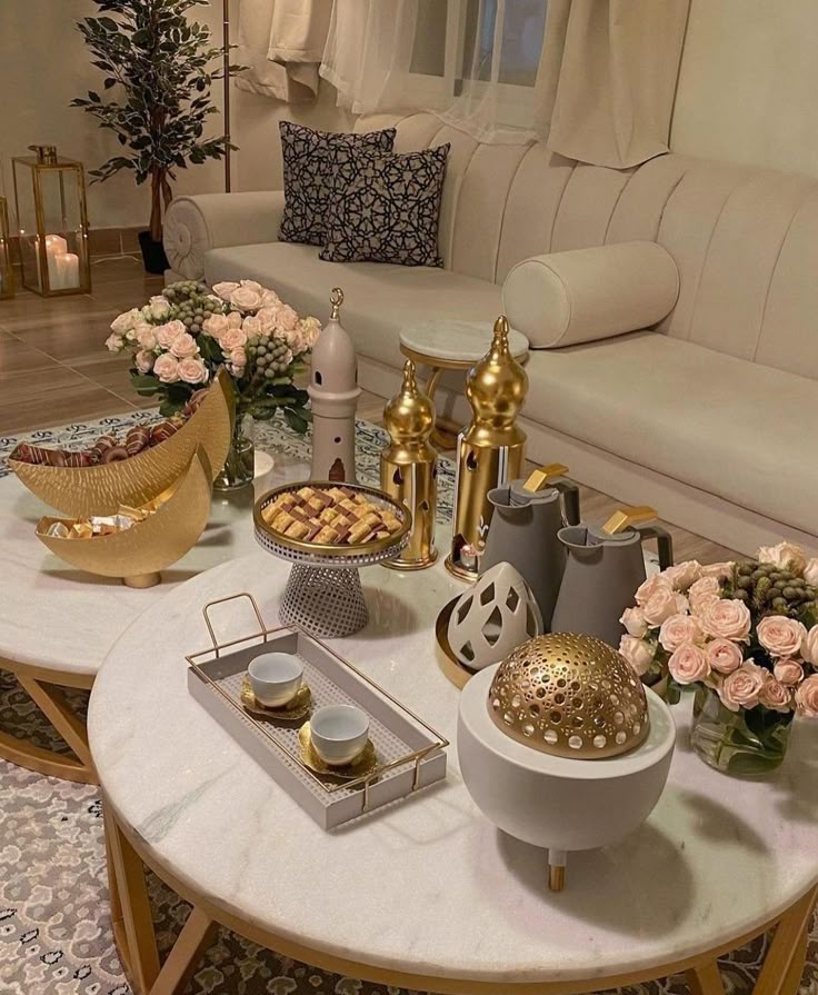 چیدمان میز پذیرایی