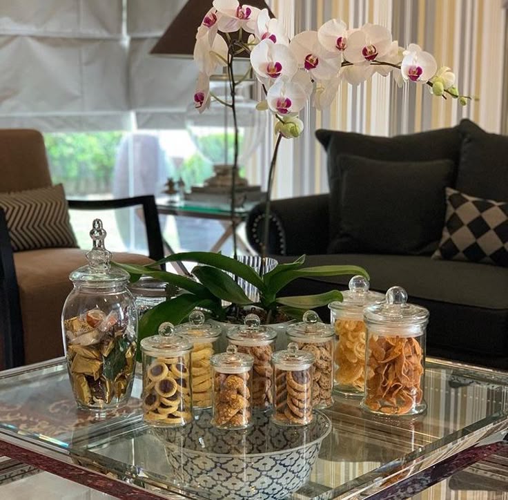 چیدمان میز پذیرایی