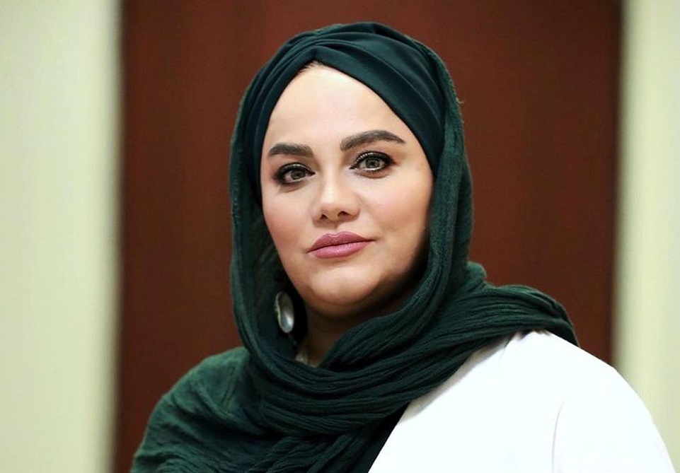 نرگس آبیار بیوگرافی