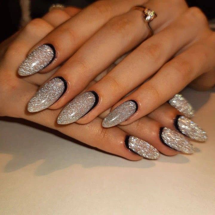 لاک ژل آیس نقره‌ای