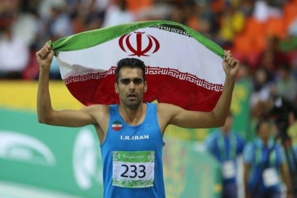 امیر مرادی مربی دو میدانی کیست؟