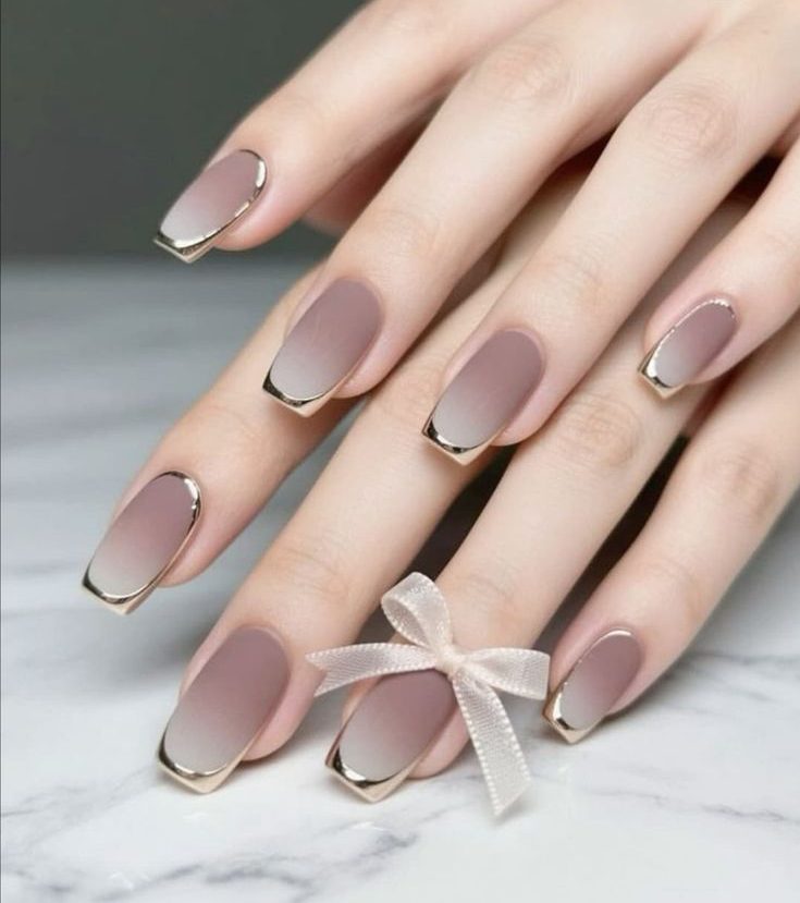 لاک ناخن فرنچ و آمبره