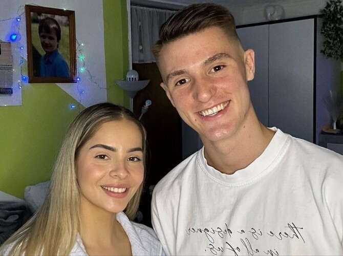 همسر بنیامین ششکو