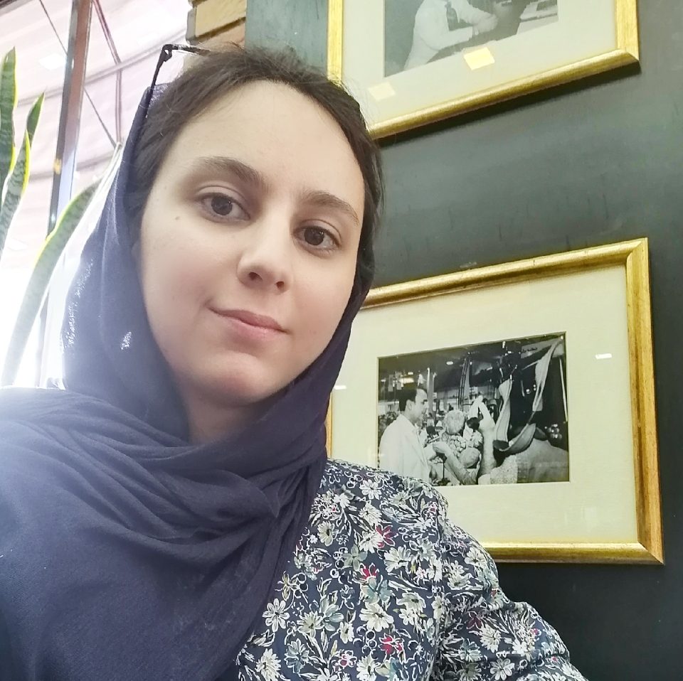 شبنم عبدلی