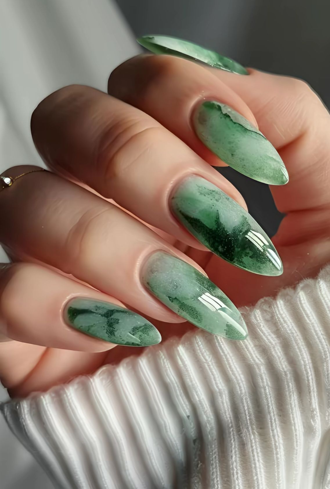 لاک ناخن ژل آیس سبز