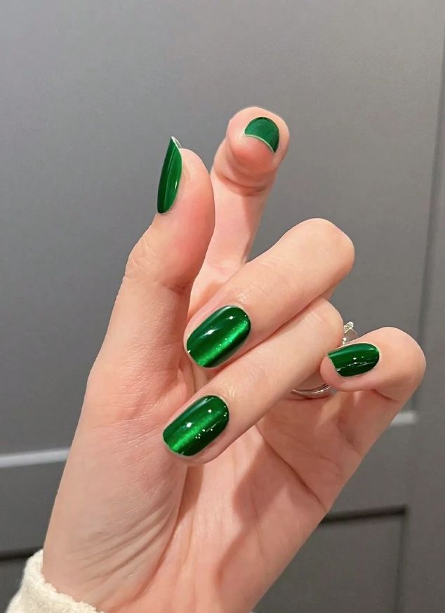 لاک ناخن ژل آیس سبز