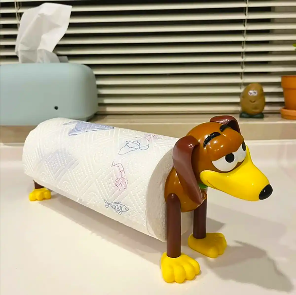 جای دستمال رولی