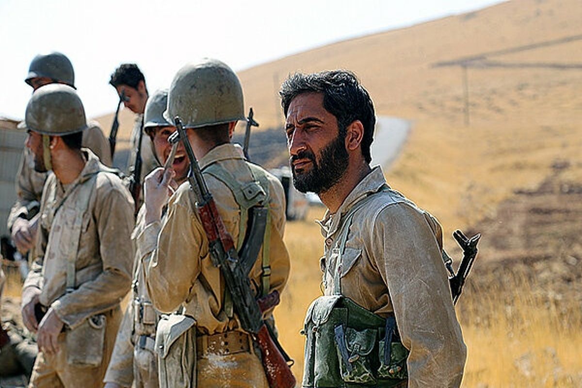 اکران اتاقک گلی