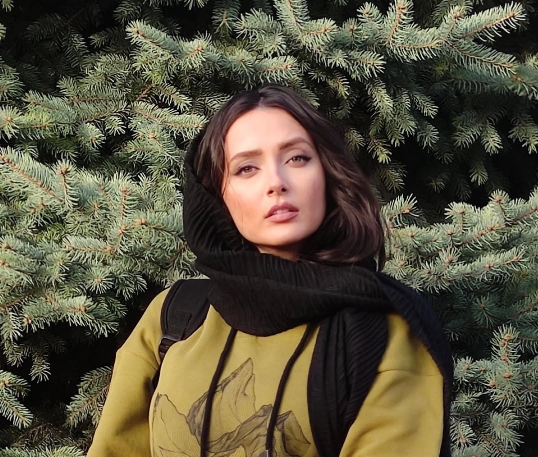 بیوگرافی نورا محقق