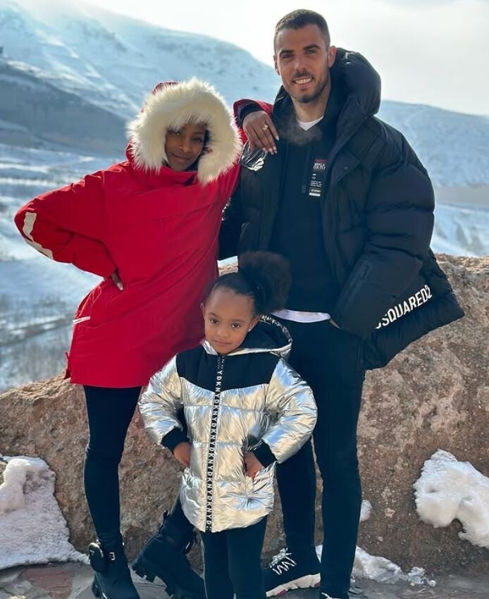 ریکاردو آلوز و همسرش