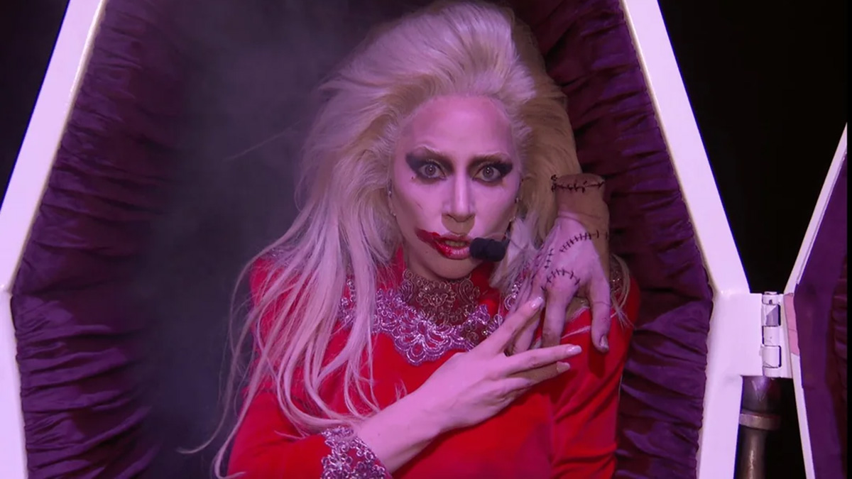 لیدی گاگا در سریال ونزدی