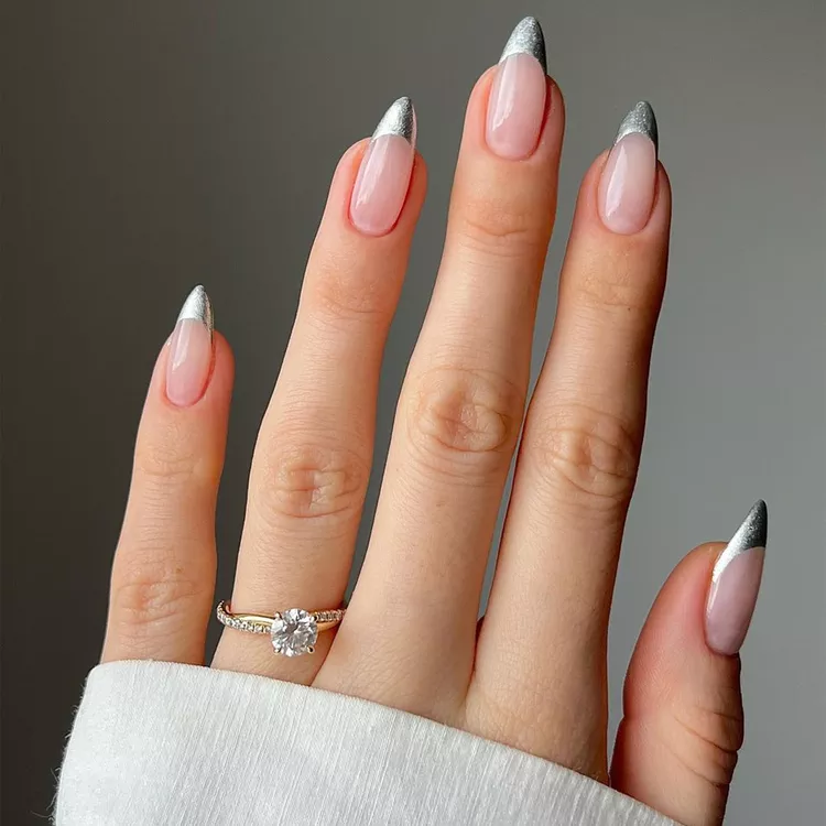 فرنچ با متال ژل نقره ای