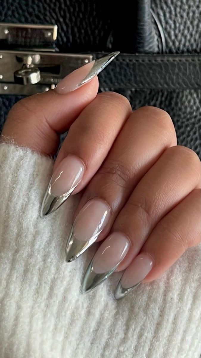 فرنچ با متال ژل نقره ای