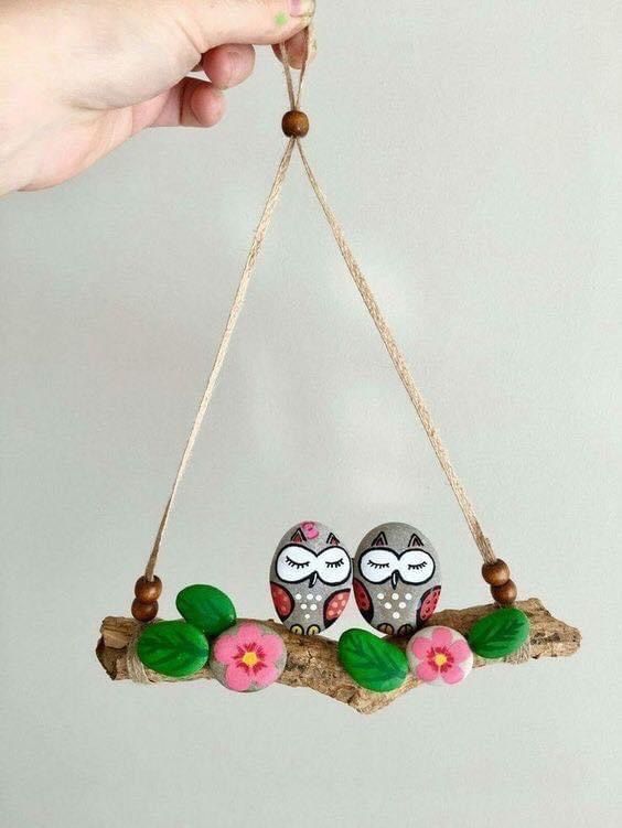 دکوری با نقاشی روی سنگ