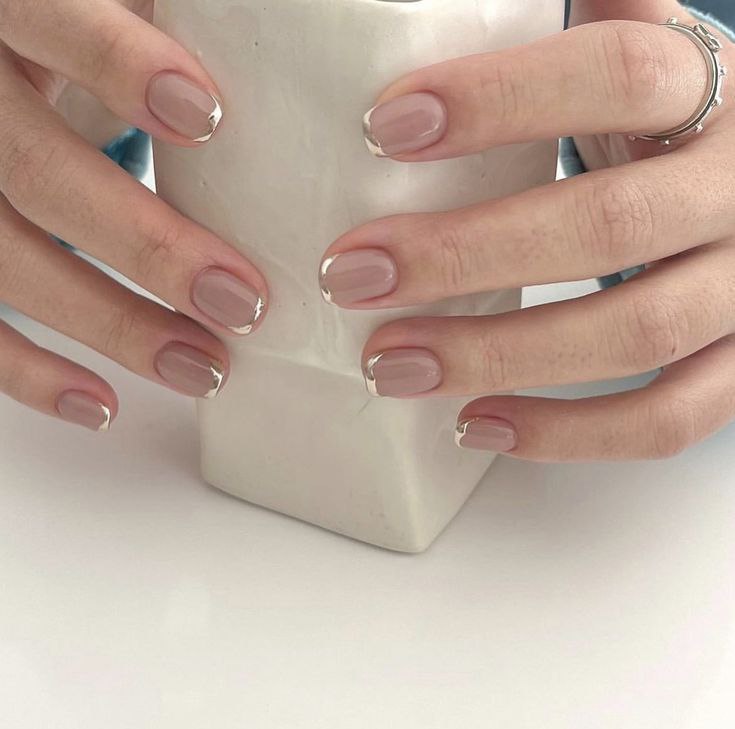 فرنچ با متال ژل نقره ای