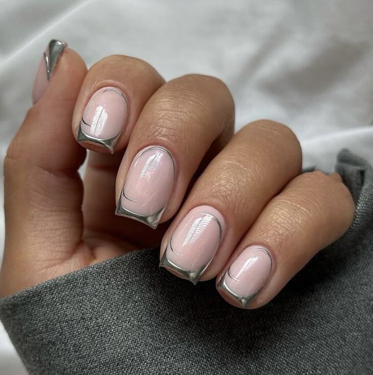 فرنچ با متال ژل نقره ای