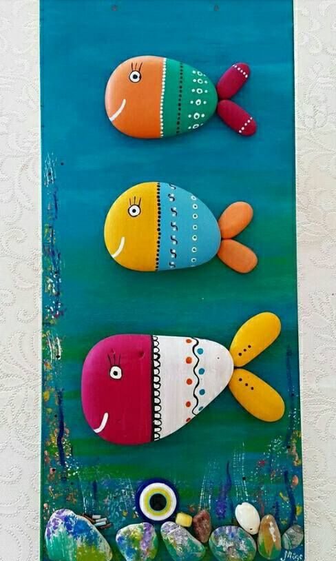 دکوری با نقاشی روی سنگ