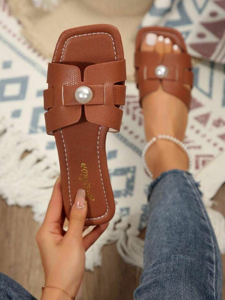 صندل چرم زنانه تابستانی