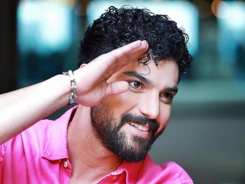 سینا مهراد چرا ازدواج نمیکنه؟ +سن، بیوگرافی و فیلم های سینا مهراد